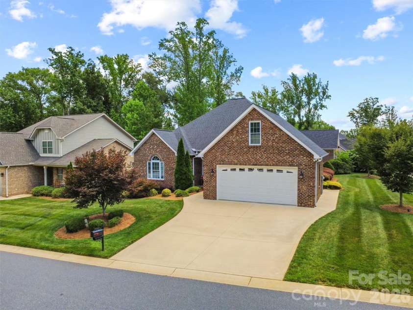 7882 Ballentrae Place, Stanley, NC 28164.  MLS# CAR4388967, YatesRealty ID 38586. Classic brick. Timeless appeal.