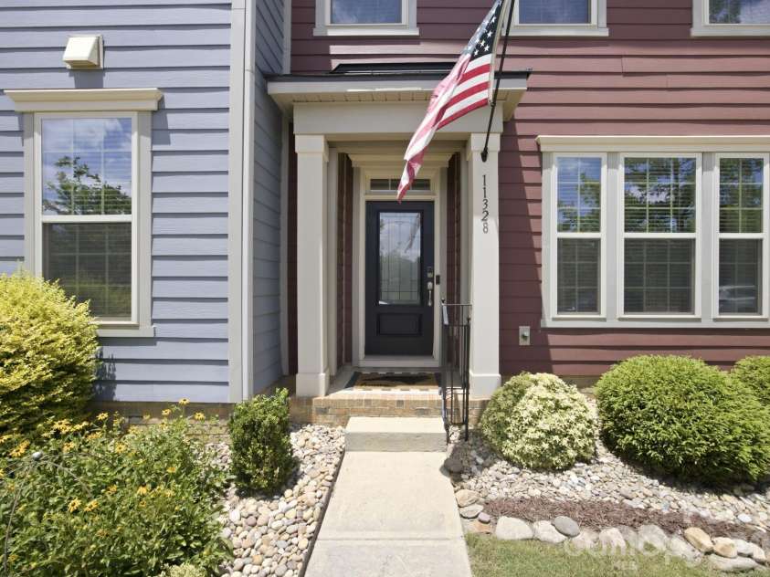 11328 Westbranch Parkway, Davidson, NC 28036.  MLS# CAR4404113, YatesRealty ID 38587. 