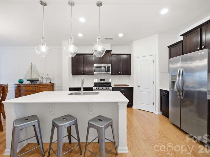 11328 Westbranch Parkway, Davidson, NC 28036.  MLS# CAR4404113, YatesRealty ID 38587. 