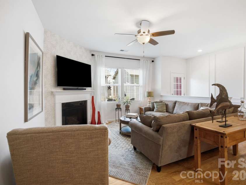 11328 Westbranch Parkway, Davidson, NC 28036.  MLS# CAR4404113, YatesRealty ID 38587. 