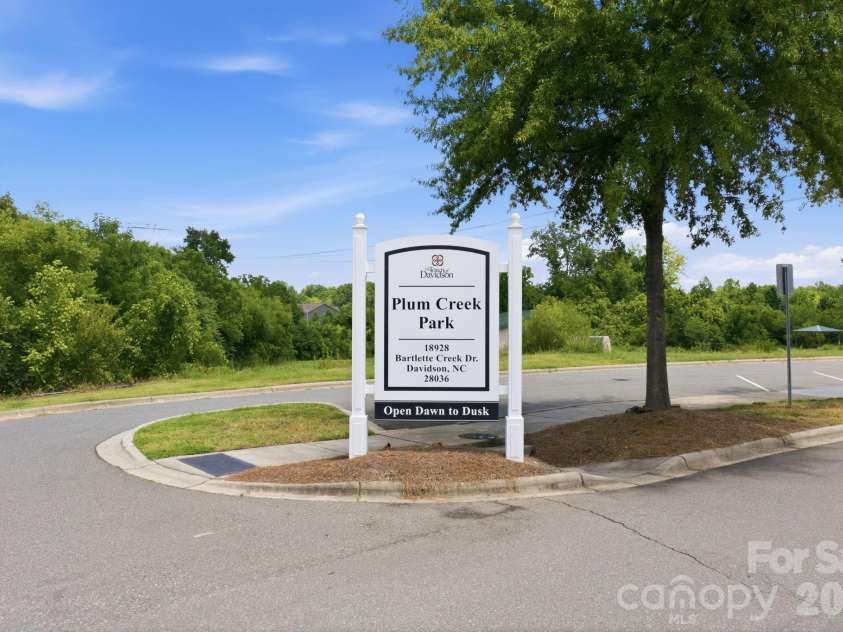 11328 Westbranch Parkway, Davidson, NC 28036.  MLS# CAR4404113, YatesRealty ID 38587. 