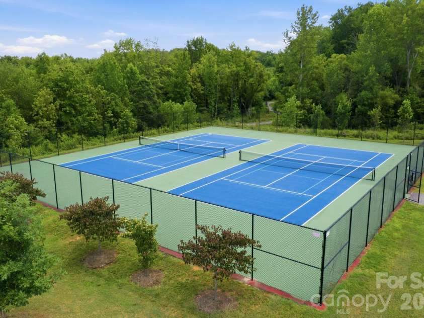 11328 Westbranch Parkway, Davidson, NC 28036.  MLS# CAR4404113, YatesRealty ID 38587. 