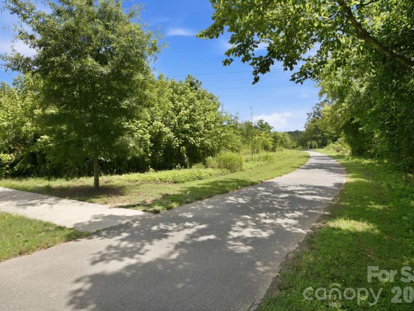 11328 Westbranch Parkway, Davidson, NC 28036.  MLS# CAR4404113, YatesRealty ID 38587. 