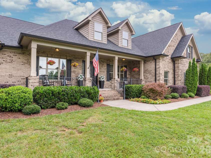 1808 Huntley Ridge Drive, Concord, NC 28025.  MLS# CAR4401612, YatesRealty ID 38588. 