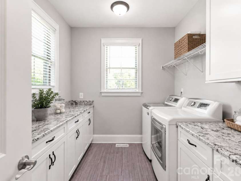 1808 Huntley Ridge Drive, Concord, NC 28025.  MLS# CAR4401612, YatesRealty ID 38588. Laundry Room on Main