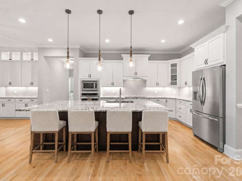 1808 Huntley Ridge Drive, Concord, NC 28025.  MLS# CAR4401612, YatesRealty ID 38588. Stunning Bright Kitchen with Massive Island