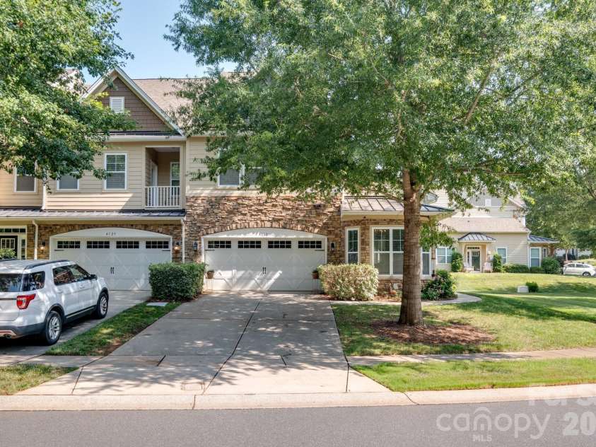 4133 La Crema Drive, Charlotte, NC 28214.  MLS# CAR4396214, YatesRealty ID 38589. 