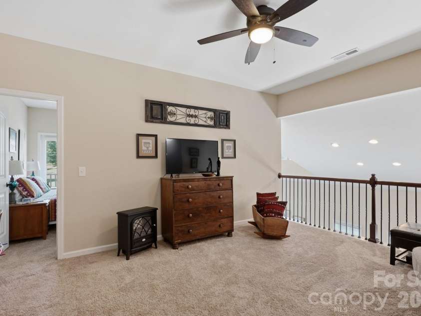 4133 La Crema Drive, Charlotte, NC 28214.  MLS# CAR4396214, YatesRealty ID 38589. 