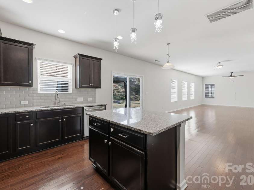 1722 Still River Way, Fort Mill, SC 29708.  MLS# CAR4340616, YatesRealty ID 3859. 