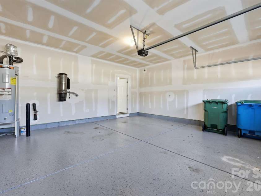 1722 Still River Way, Fort Mill, SC 29708.  MLS# CAR4340616, YatesRealty ID 3859. 