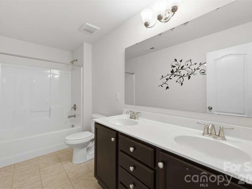 1722 Still River Way, Fort Mill, SC 29708.  MLS# CAR4340616, YatesRealty ID 3859. 