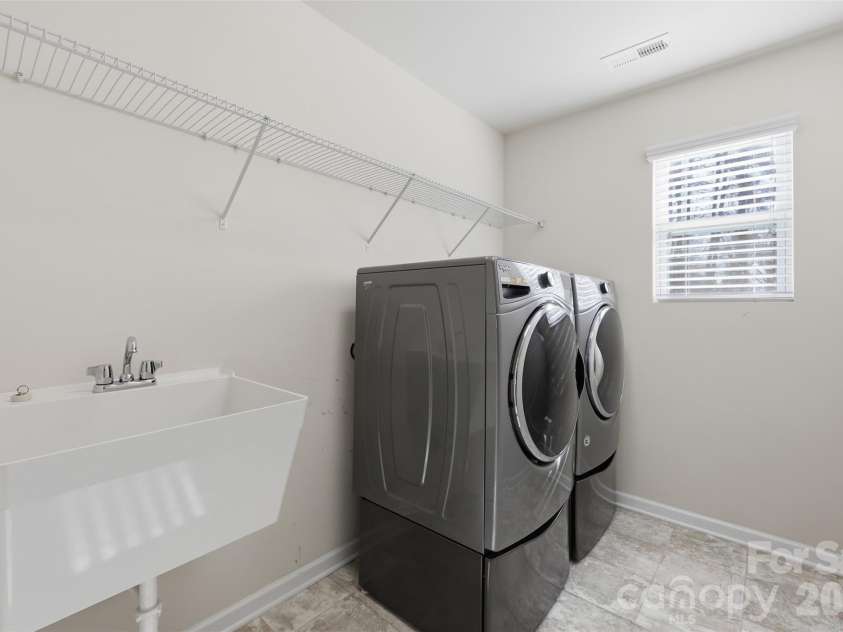 1722 Still River Way, Fort Mill, SC 29708.  MLS# CAR4340616, YatesRealty ID 3859. 