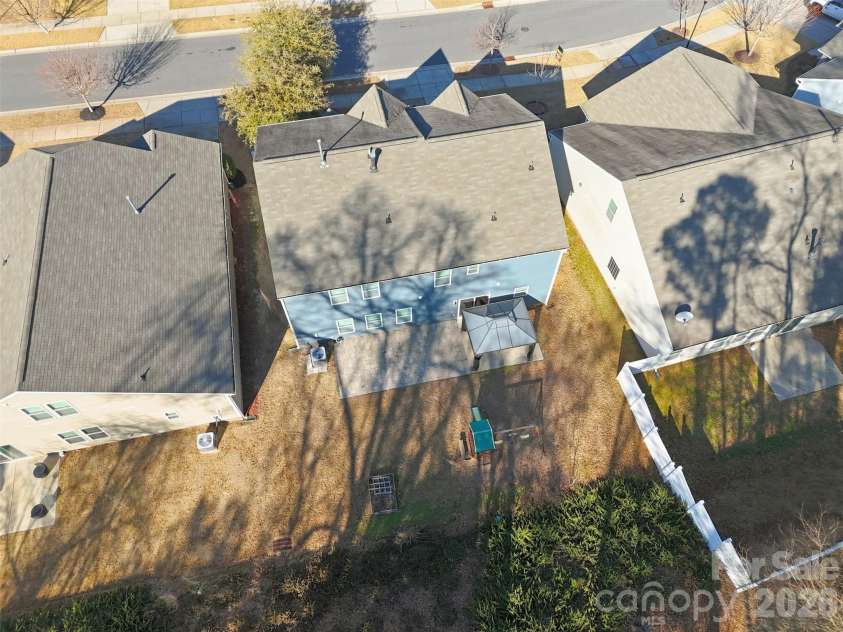 1722 Still River Way, Fort Mill, SC 29708.  MLS# CAR4340616, YatesRealty ID 3859. 