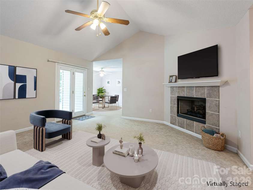 69 Mountain Ridge Lane, Fletcher, NC 28732.  MLS# CAR4405126, YatesRealty ID 38590. 