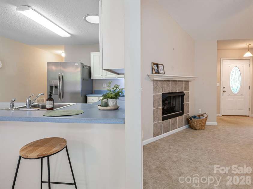 69 Mountain Ridge Lane, Fletcher, NC 28732.  MLS# CAR4405126, YatesRealty ID 38590. 