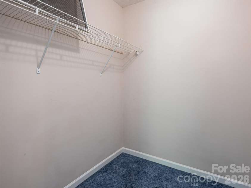 69 Mountain Ridge Lane, Fletcher, NC 28732.  MLS# CAR4405126, YatesRealty ID 38590. 