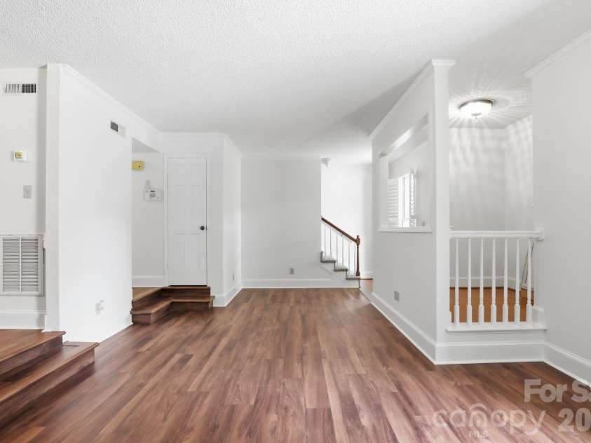 2500 Round Table Road, Monroe, NC 28110.  MLS# CAR4403153, YatesRealty ID 38591. 