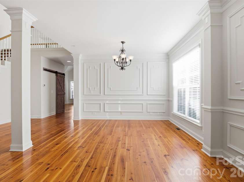 1228 Saint Johns Avenue, Matthews, NC 28104.  MLS# CAR4398881, YatesRealty ID 38593. 