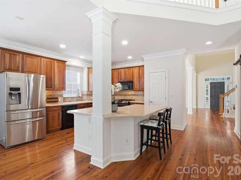 1228 Saint Johns Avenue, Matthews, NC 28104.  MLS# CAR4398881, YatesRealty ID 38593. 