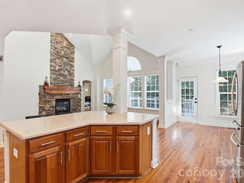 1228 Saint Johns Avenue, Matthews, NC 28104.  MLS# CAR4398881, YatesRealty ID 38593. 
