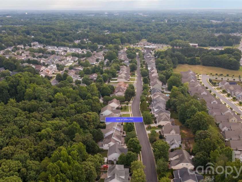 1228 Saint Johns Avenue, Matthews, NC 28104.  MLS# CAR4398881, YatesRealty ID 38593. 