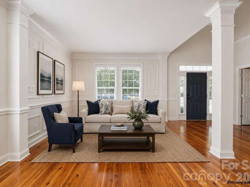 1228 Saint Johns Avenue, Matthews, NC 28104.  MLS# CAR4398881, YatesRealty ID 38593. 
