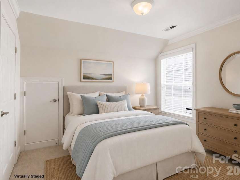 1228 Saint Johns Avenue, Matthews, NC 28104.  MLS# CAR4398881, YatesRealty ID 38593. 