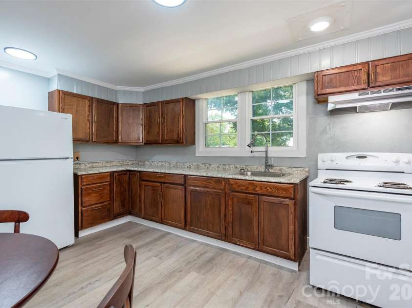 147 Gabriel Street, Rutherfordton, NC 28139.  MLS# CAR4404230, YatesRealty ID 38596. 