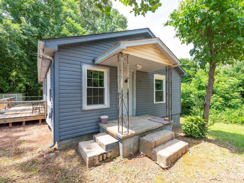 147 Gabriel Street, Rutherfordton, NC 28139.  MLS# CAR4404230, YatesRealty ID 38596. 
