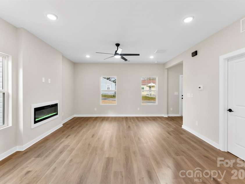 906 Brunett Street, Gastonia, NC 28052.  MLS# CAR4340368, YatesRealty ID 3860. Den - Model Home