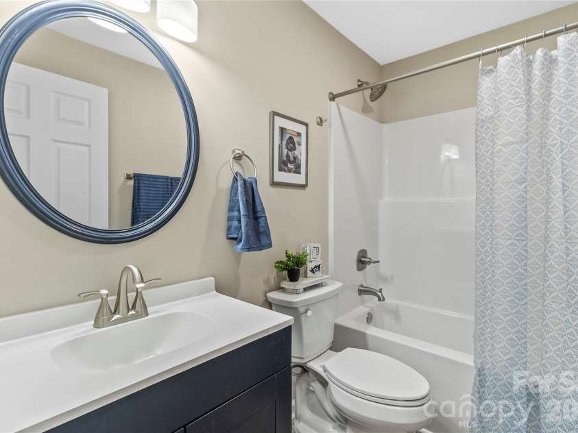 109 Poplar Street, Stanley, NC 28164.  MLS# CAR4403459, YatesRealty ID 38601. 