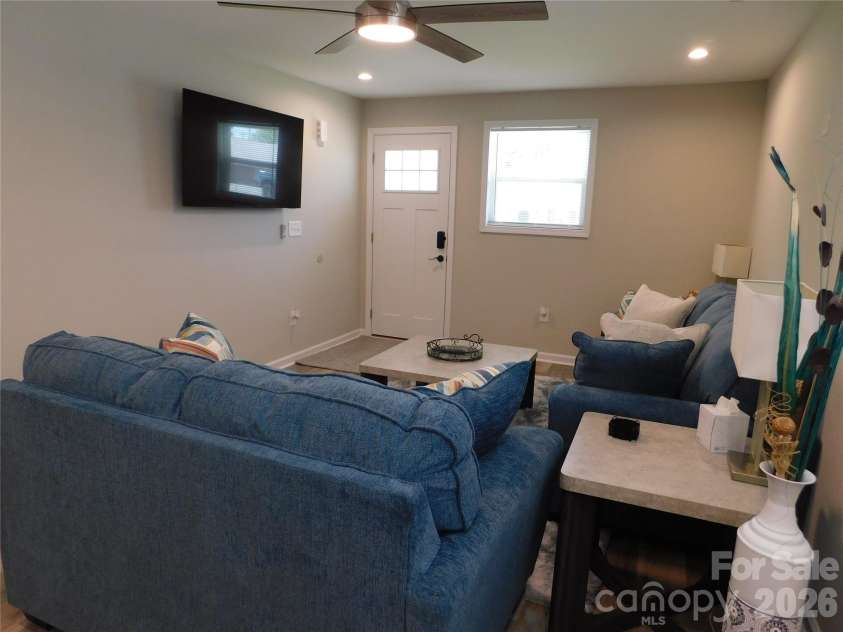 109 Poplar Street, Stanley, NC 28164.  MLS# CAR4403459, YatesRealty ID 38601. 