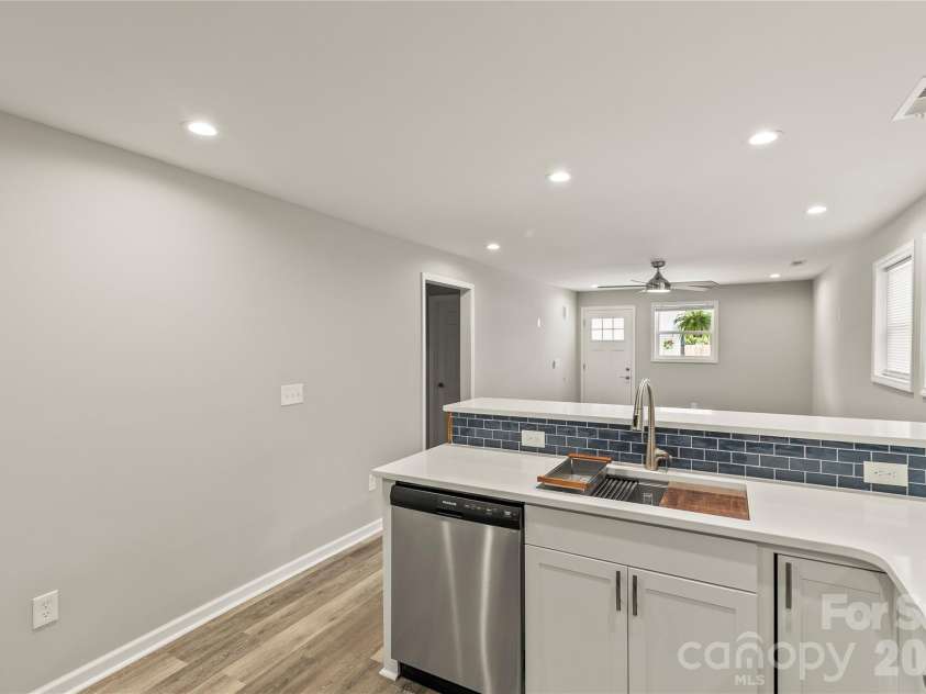 109 Poplar Street, Stanley, NC 28164.  MLS# CAR4403459, YatesRealty ID 38601. 