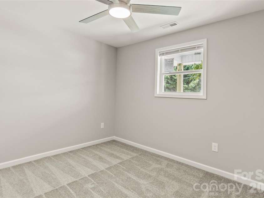109 Poplar Street, Stanley, NC 28164.  MLS# CAR4403459, YatesRealty ID 38601. 