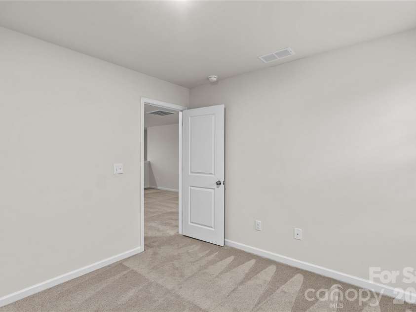 167 Hazelnut Way, Statesville, NC 28625.  MLS# CAR4401719, YatesRealty ID 38606. 