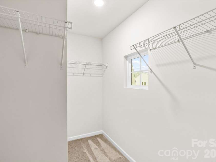167 Hazelnut Way, Statesville, NC 28625.  MLS# CAR4401719, YatesRealty ID 38606. 