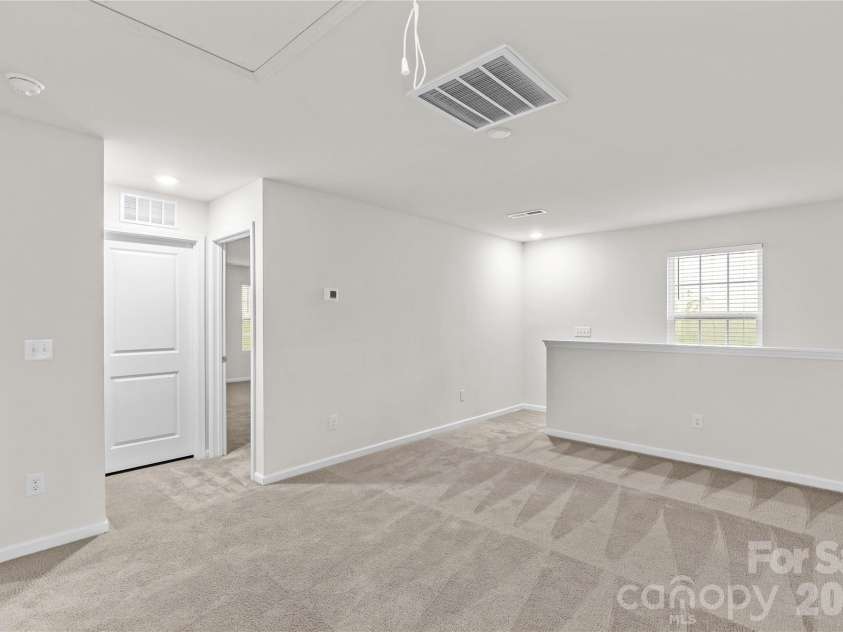 167 Hazelnut Way, Statesville, NC 28625.  MLS# CAR4401719, YatesRealty ID 38606. 
