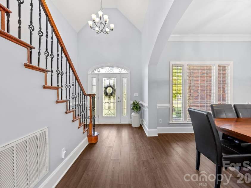 115 Gibbs Road, Mooresville, NC 28117.  MLS# CAR4403261, YatesRealty ID 38607. 
