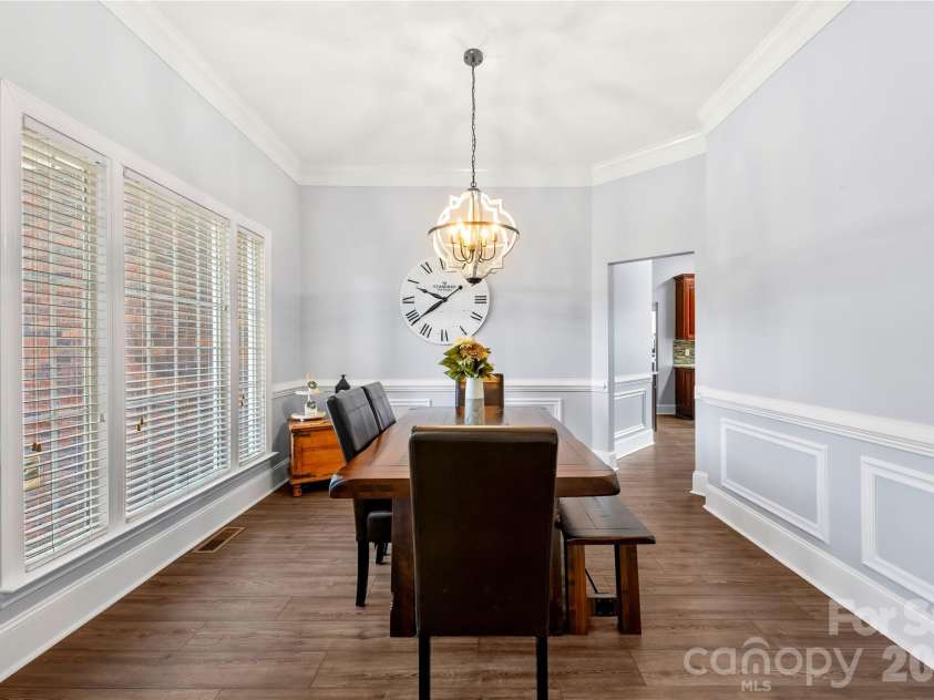115 Gibbs Road, Mooresville, NC 28117.  MLS# CAR4403261, YatesRealty ID 38607. 