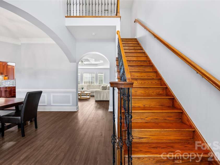 115 Gibbs Road, Mooresville, NC 28117.  MLS# CAR4403261, YatesRealty ID 38607. 