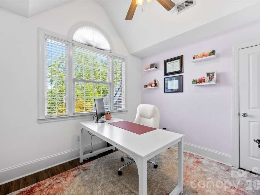 115 Gibbs Road, Mooresville, NC 28117.  MLS# CAR4403261, YatesRealty ID 38607. 