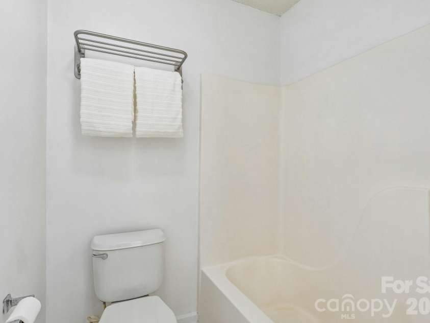 3081 Rockingham Court, Concord, NC 28025.  MLS# CAR4404115, YatesRealty ID 38608. 