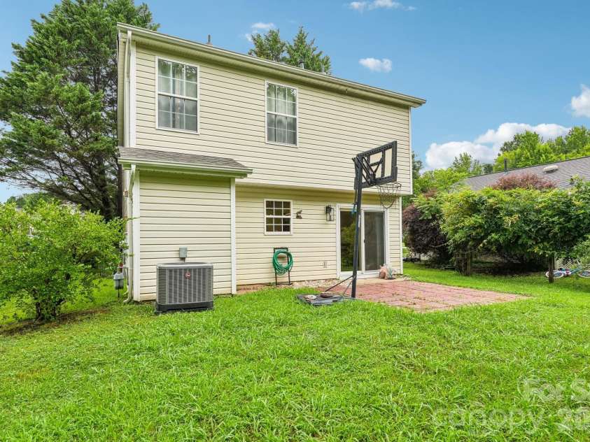 3081 Rockingham Court, Concord, NC 28025.  MLS# CAR4404115, YatesRealty ID 38608. 