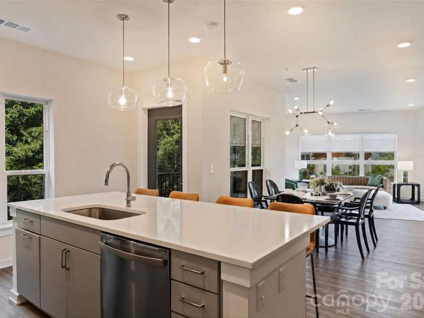 3630 Davidson Street, Charlotte, NC 28205.  MLS# CAR4402672, YatesRealty ID 3861. 