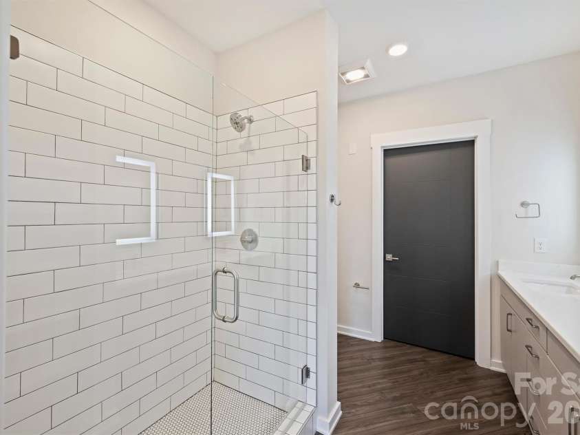 3630 Davidson Street, Charlotte, NC 28205.  MLS# CAR4402672, YatesRealty ID 3861. 