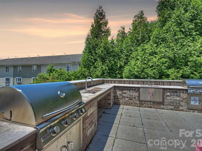 3630 Davidson Street, Charlotte, NC 28205.  MLS# CAR4402672, YatesRealty ID 3861. 