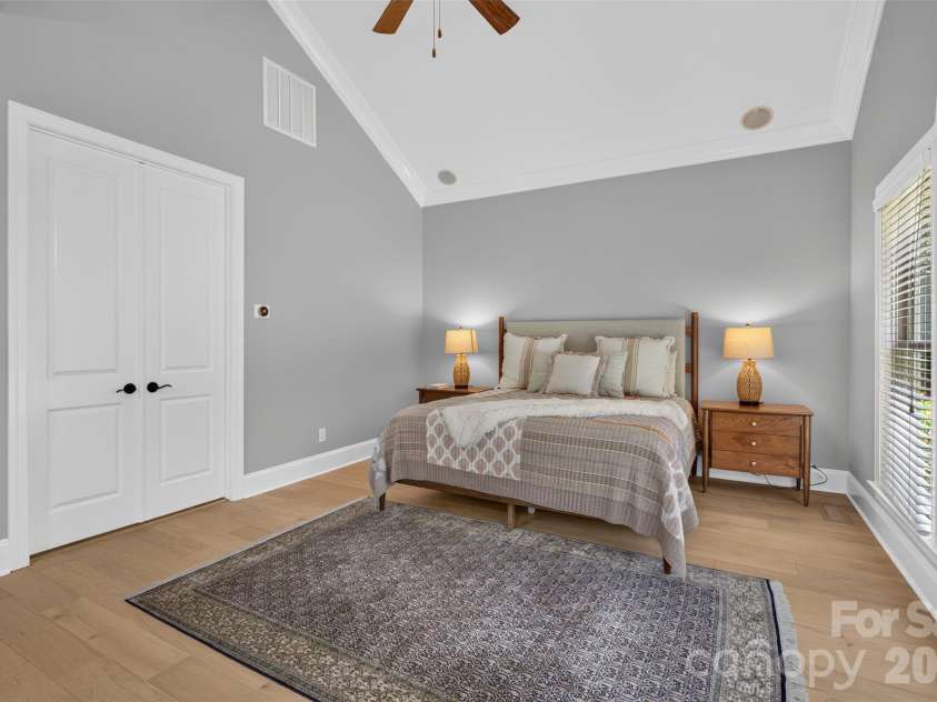 1133 Wessington Manor Lane, Fort Mill, SC 29715.  MLS# CAR4404569, YatesRealty ID 38610. 