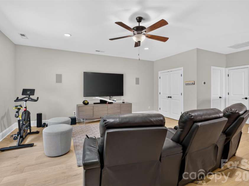 1133 Wessington Manor Lane, Fort Mill, SC 29715.  MLS# CAR4404569, YatesRealty ID 38610. 