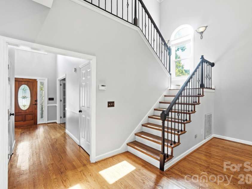 7050 Mariners Court, Fort Mill, SC 29708.  MLS# CAR4399728, YatesRealty ID 38613. 