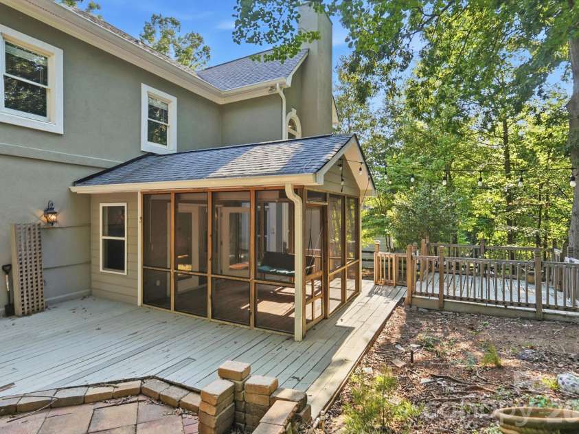 7050 Mariners Court, Fort Mill, SC 29708.  MLS# CAR4399728, YatesRealty ID 38613. 